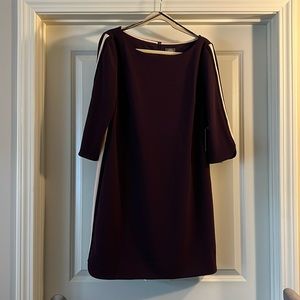 Vince Camuto mid sleeve dress